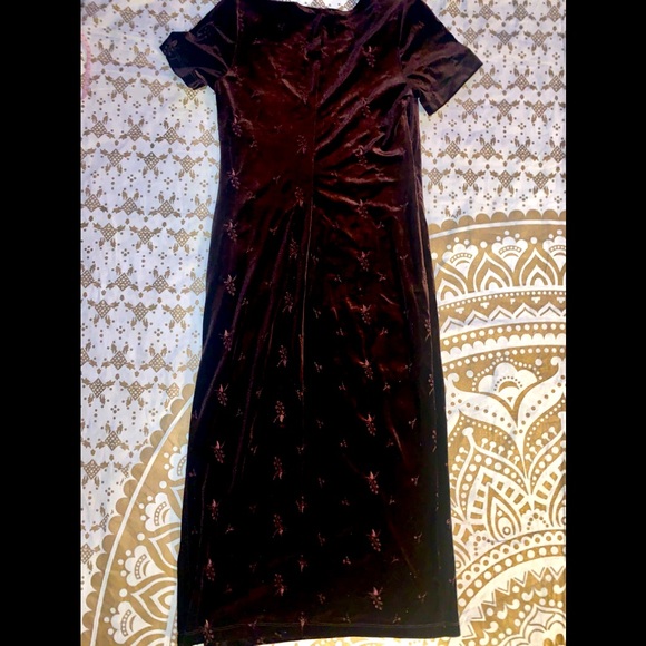 velvet short sleeved maxi - Picture 2 of 5